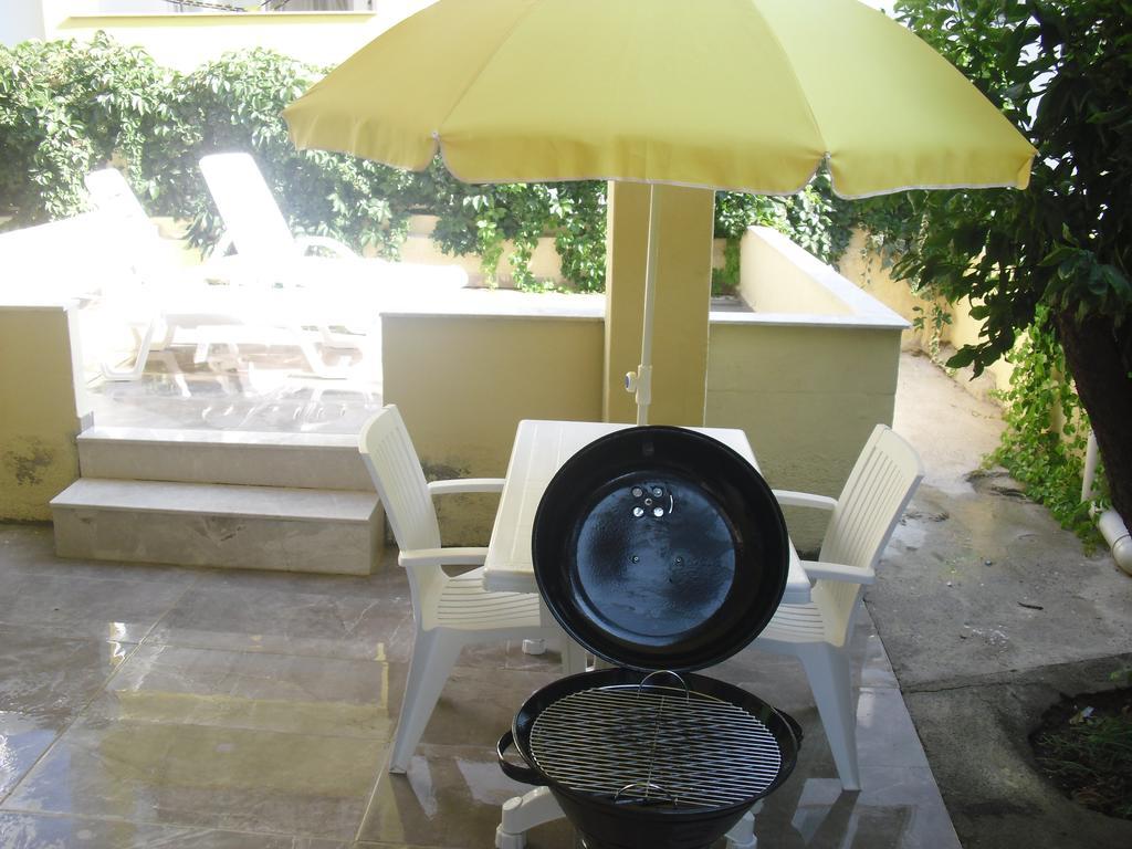 Gaby Apartment Kuşadası Buitenkant foto