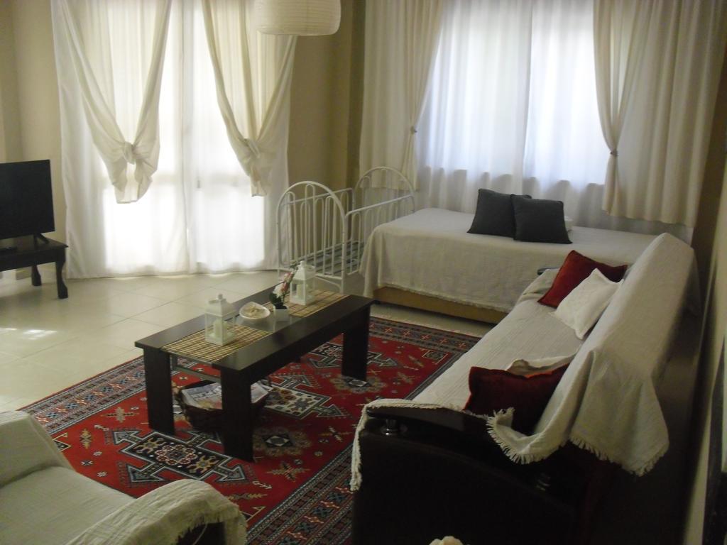 Gaby Apartment Kuşadası Buitenkant foto