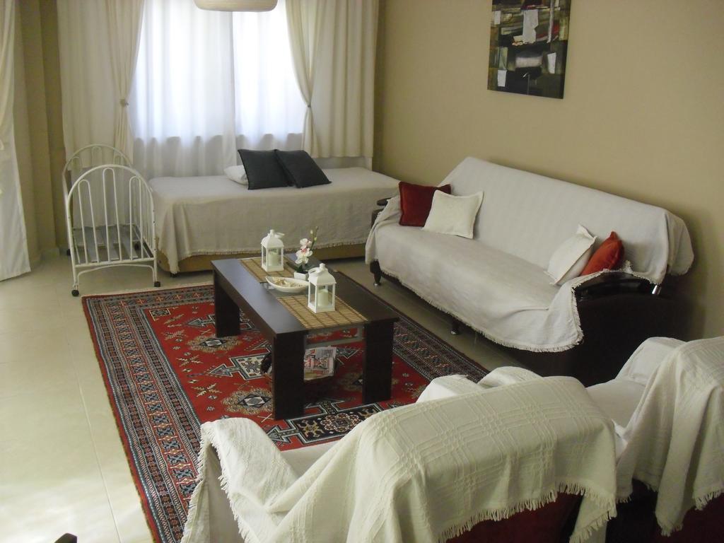 Gaby Apartment Kuşadası Buitenkant foto