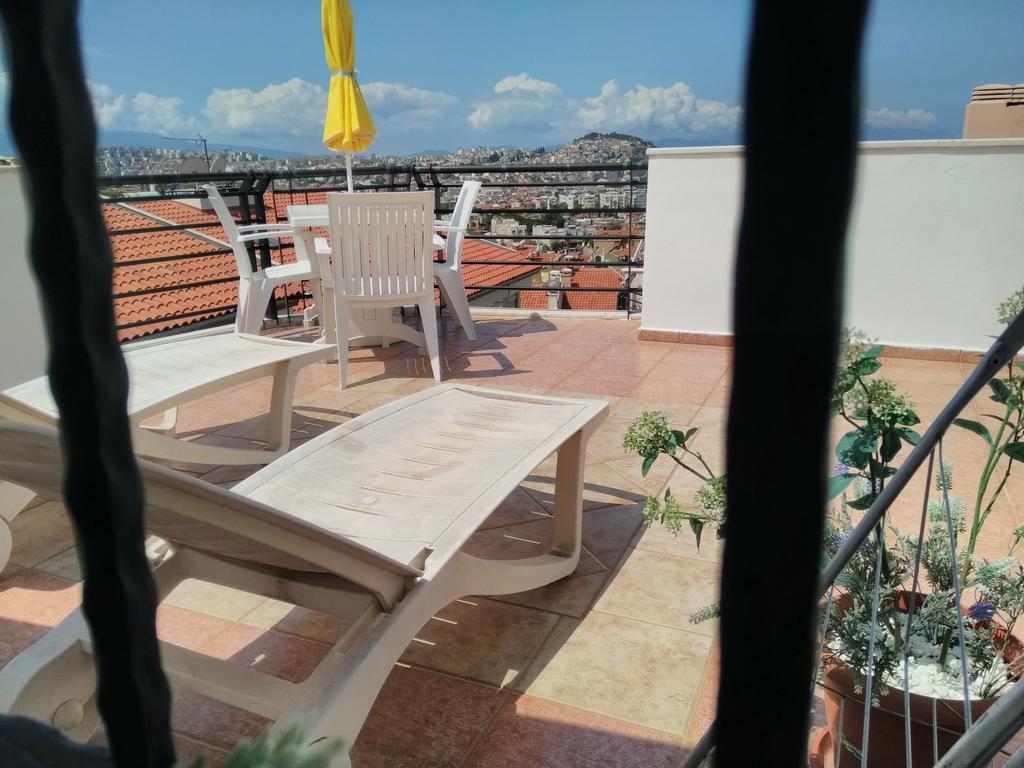Gaby Apartment Kuşadası Buitenkant foto