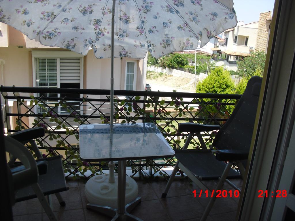 Gaby Apartment Kuşadası Buitenkant foto